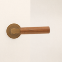 Studio Wood Lever